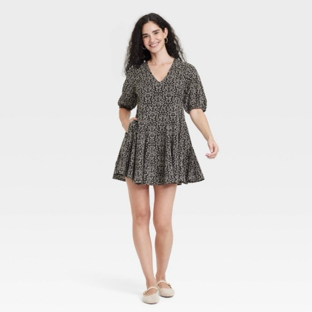 NWT Universal Thread Floral A-Line Black Dress, Size Large